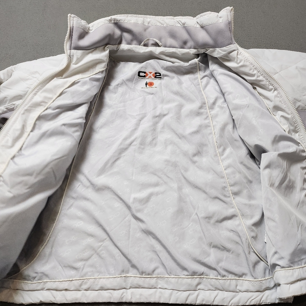 Women's White Quilted Puffer Jacket - Picture 6 of 10